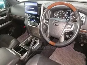 Toyota Land Cruiser 2017 Gray