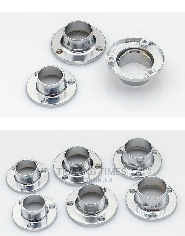 Chrome Pipe Holder (Pair)