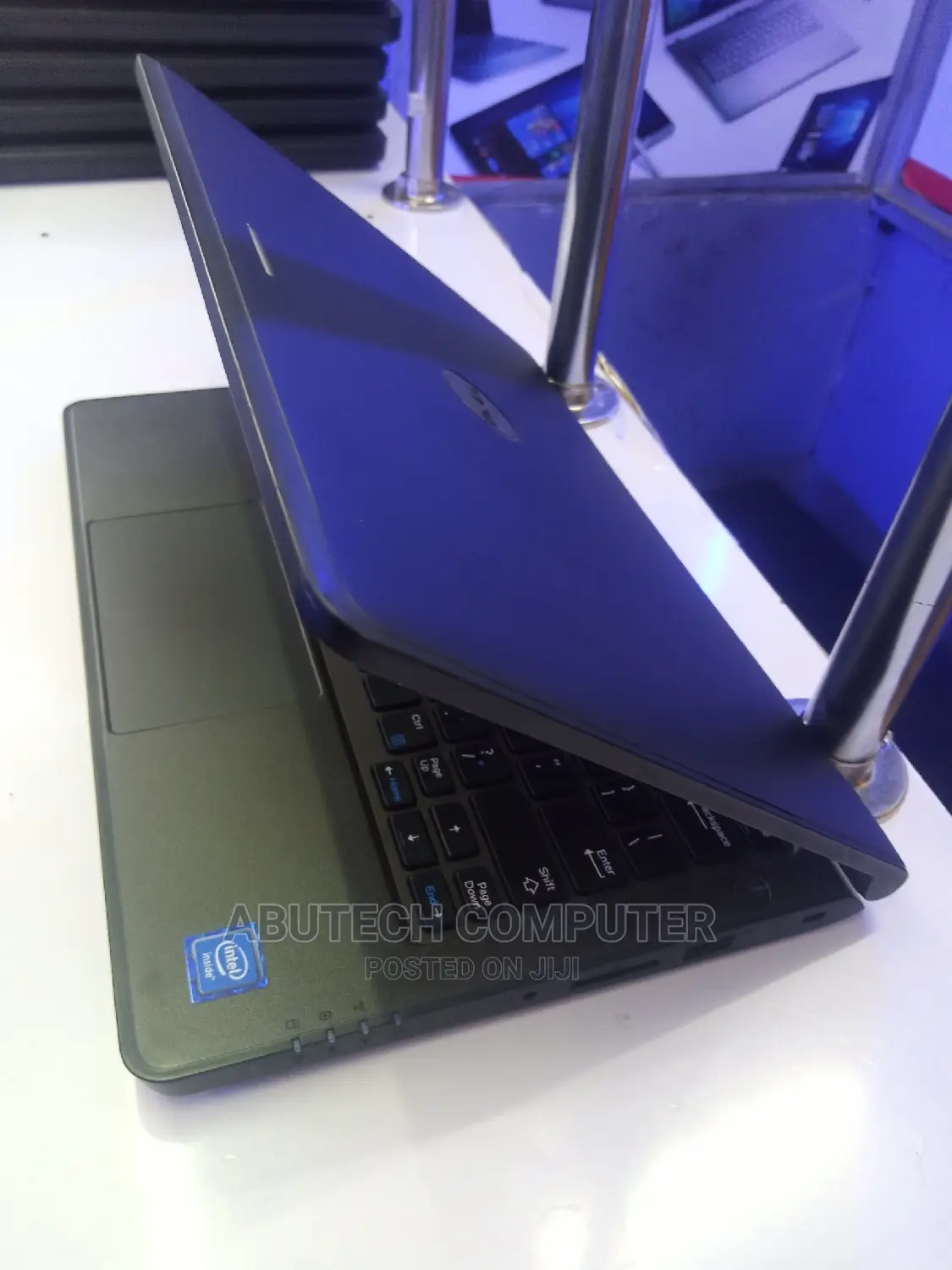Laptop Dell Latitude 11 3160 4GB Intel Celeron HDD 500GB