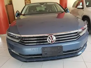 Volkswagen Passat 2015 Blue