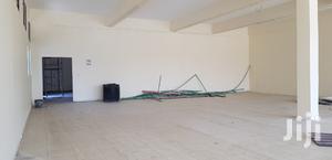 Showroom to Let