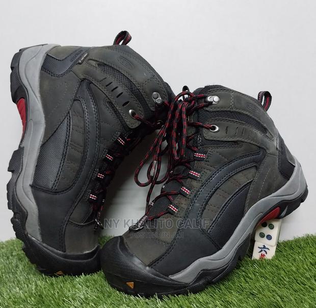 Hiking Shoes - thumbnail 16