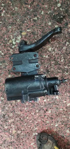 Steering Box Landcruiser 79