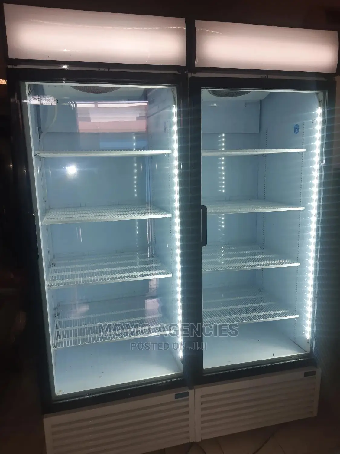 Display Fridges 650l