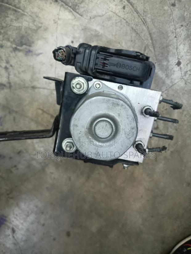 2014 Subaru Impreza G4/Subaru Xv Abs Module - thumbnail 2