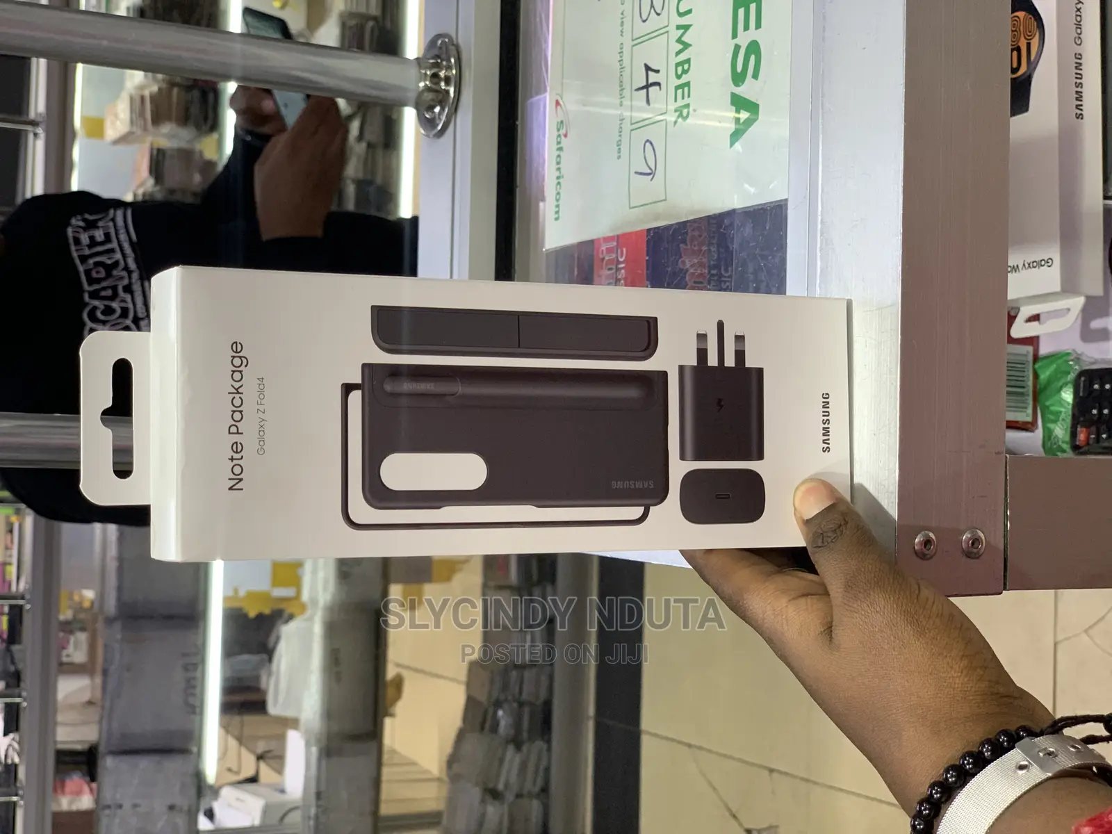 Galaxy Zfold 4 Note Package (New)
