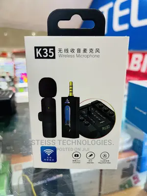 Double Wireless Microphone.