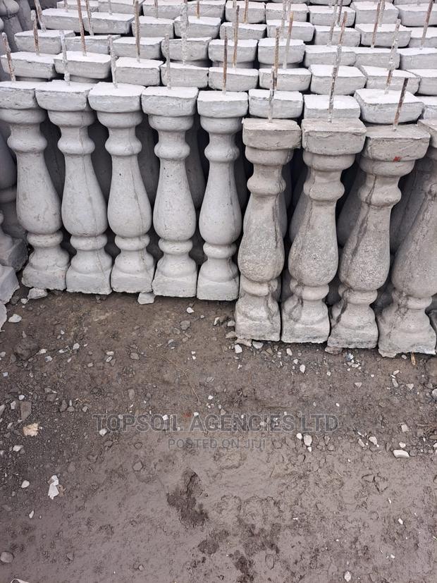 Concrete Spindles/Baluster /Balcony Spindles/Mould - thumbnail 3