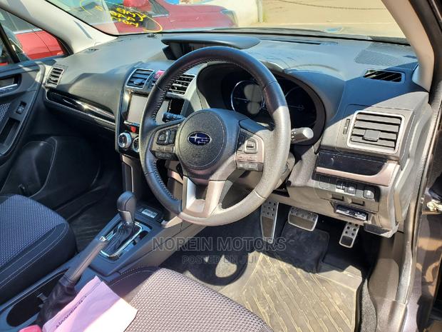 Subaru Forester 2016 Gray - thumbnail 6
