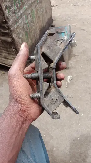 Subaru Forester Mount