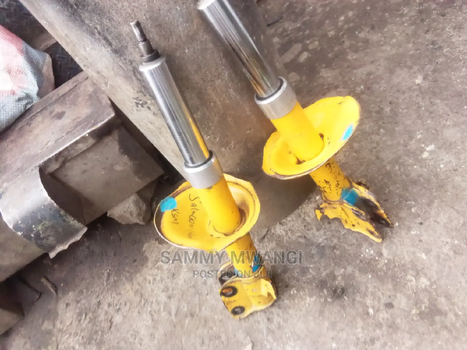 Subaru Forester Front Shocks Blistain