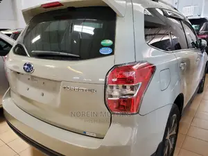 Subaru Forester 2015 Burgandy