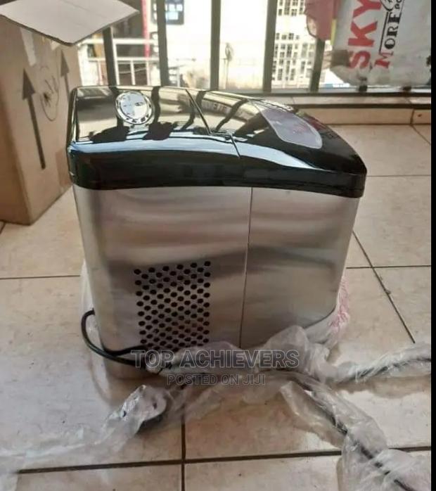 Newest Ice Cube Maker