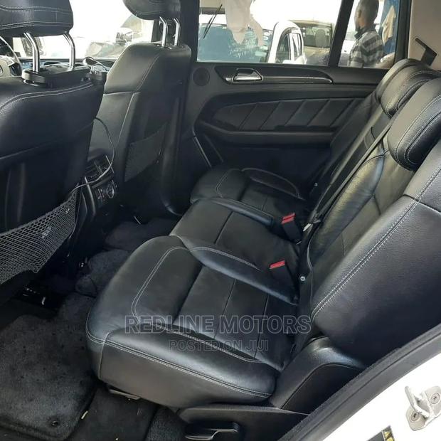 Mercedes-Benz GL-Class 350 BlueTEC 2016 White - thumbnail 3