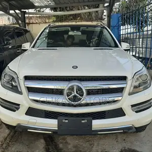 Mercedes-Benz GL-Class 350 BlueTEC 2016 White