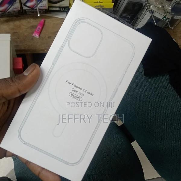 iPhone 14 Max Phone Magsafe Case - Clear - thumbnail 3