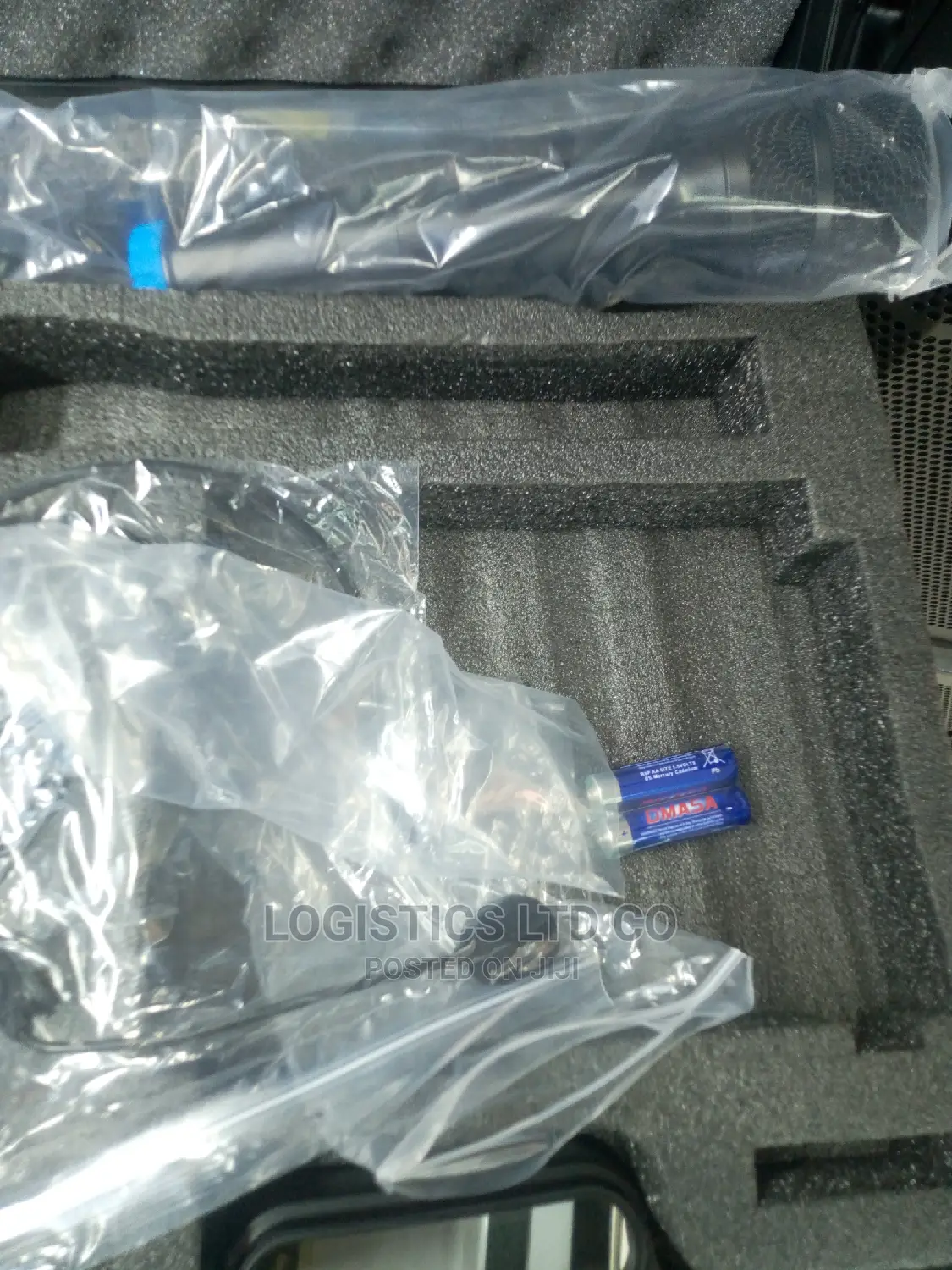 BNK - BK9HTLP, 2 Wireless Microphones(1handheld 1lavalier)