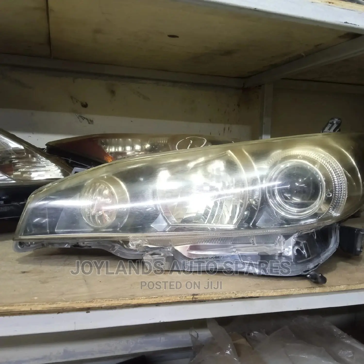 Headlamp Wish 2010 Xenon