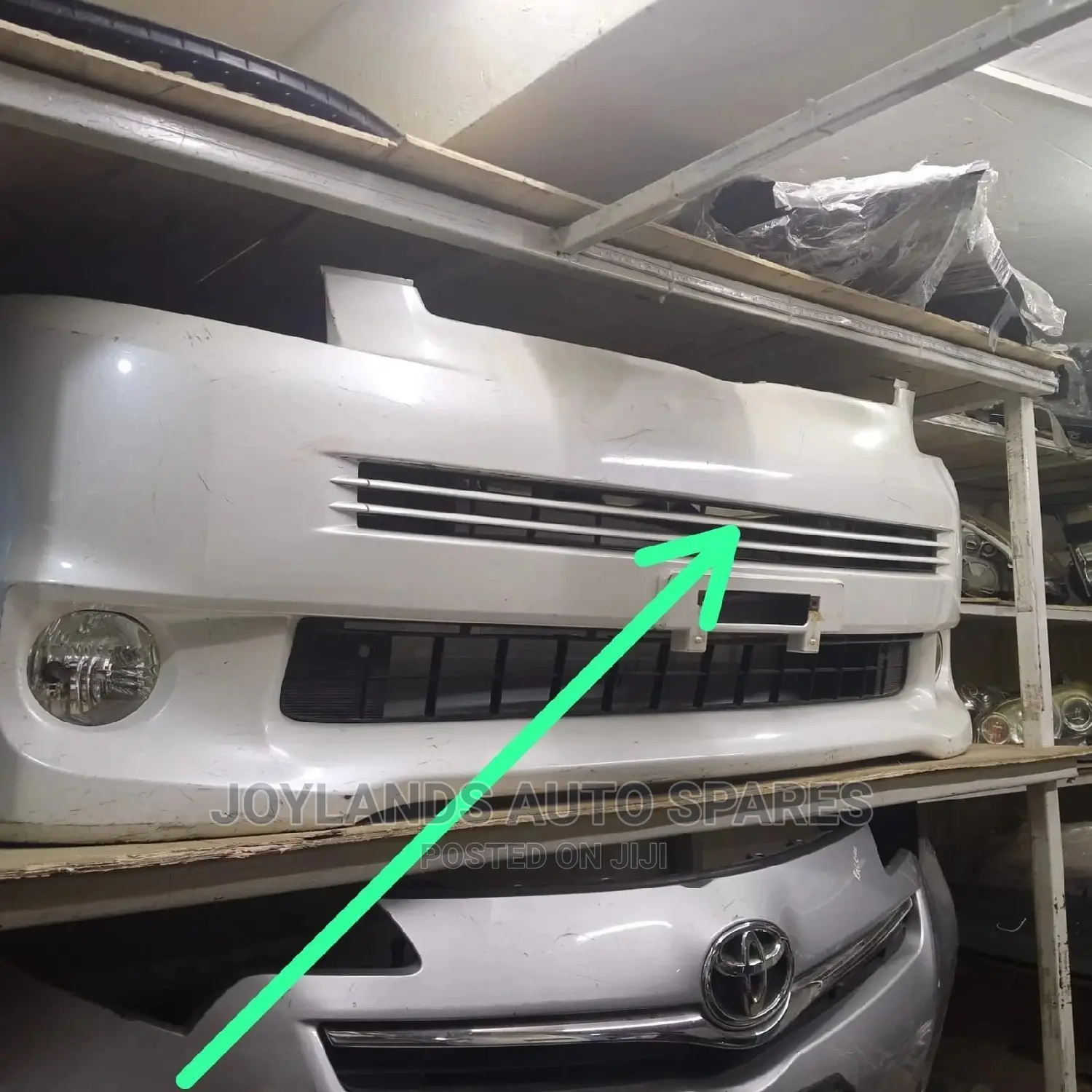 Voxy Bumper 2008