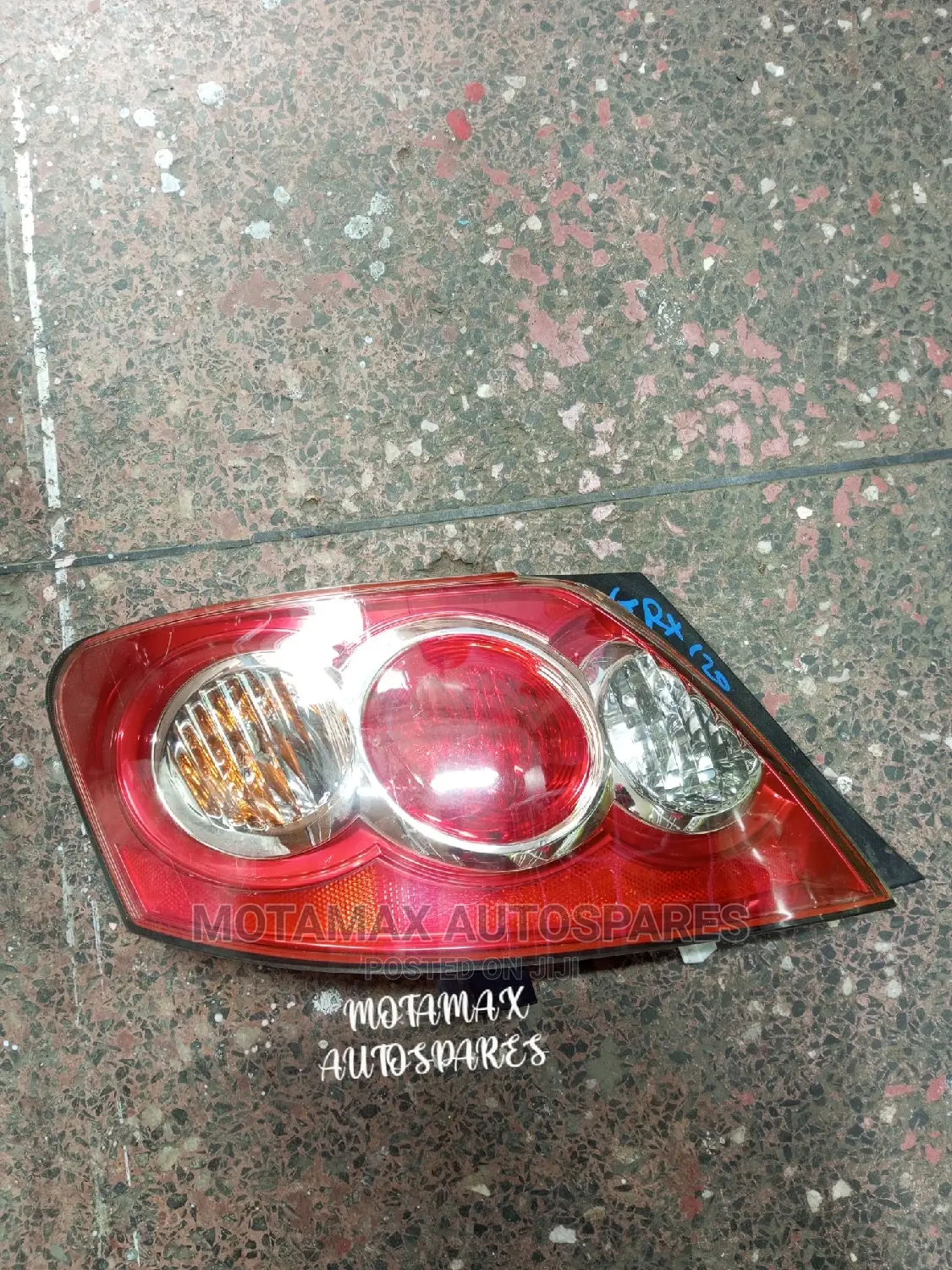 Toyota Mark X GRX120 Tail Light