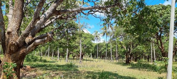 A Prime 8 Acre Land on Sale at Mtwapa - thumbnail 9