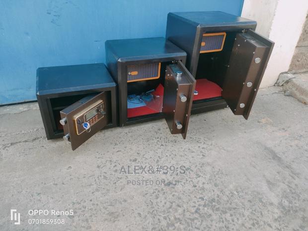 Safe Box F4r - main view