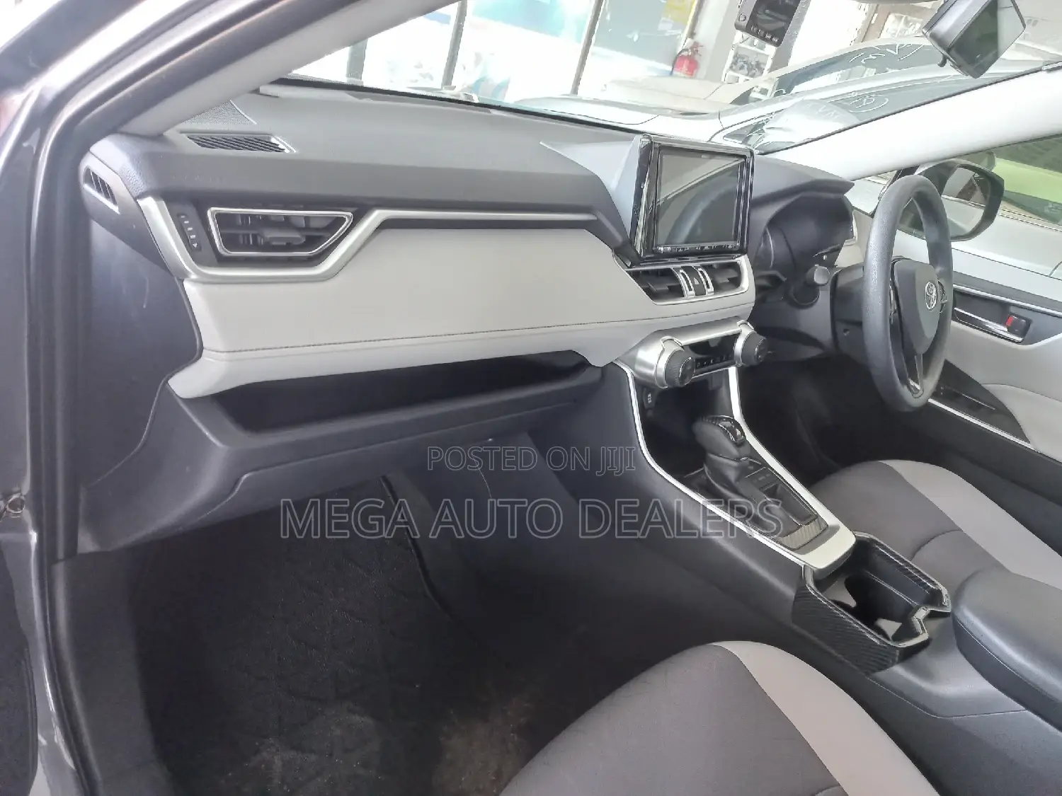 Toyota RAV4 2020 Gray