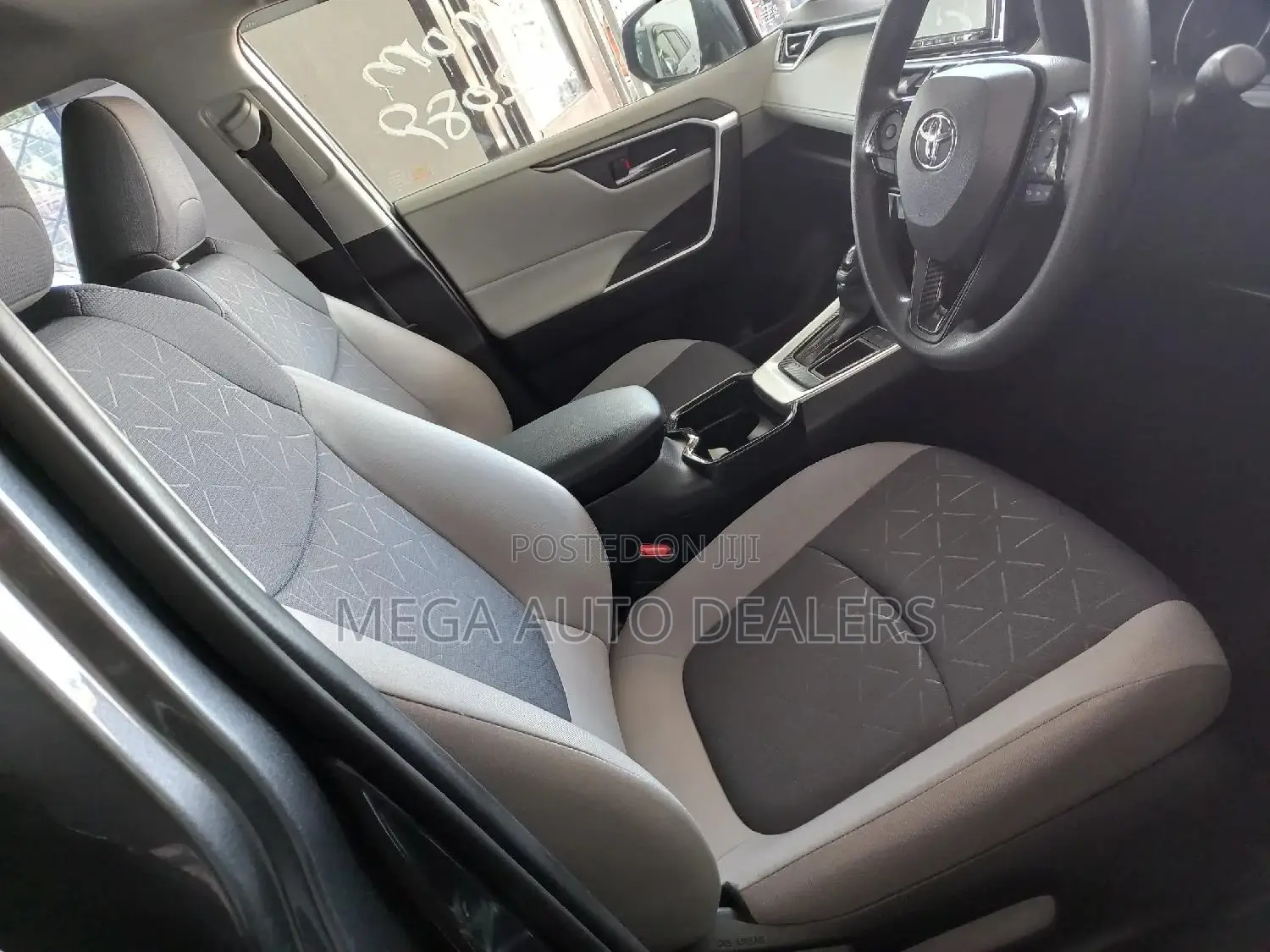 Toyota RAV4 2020 Gray