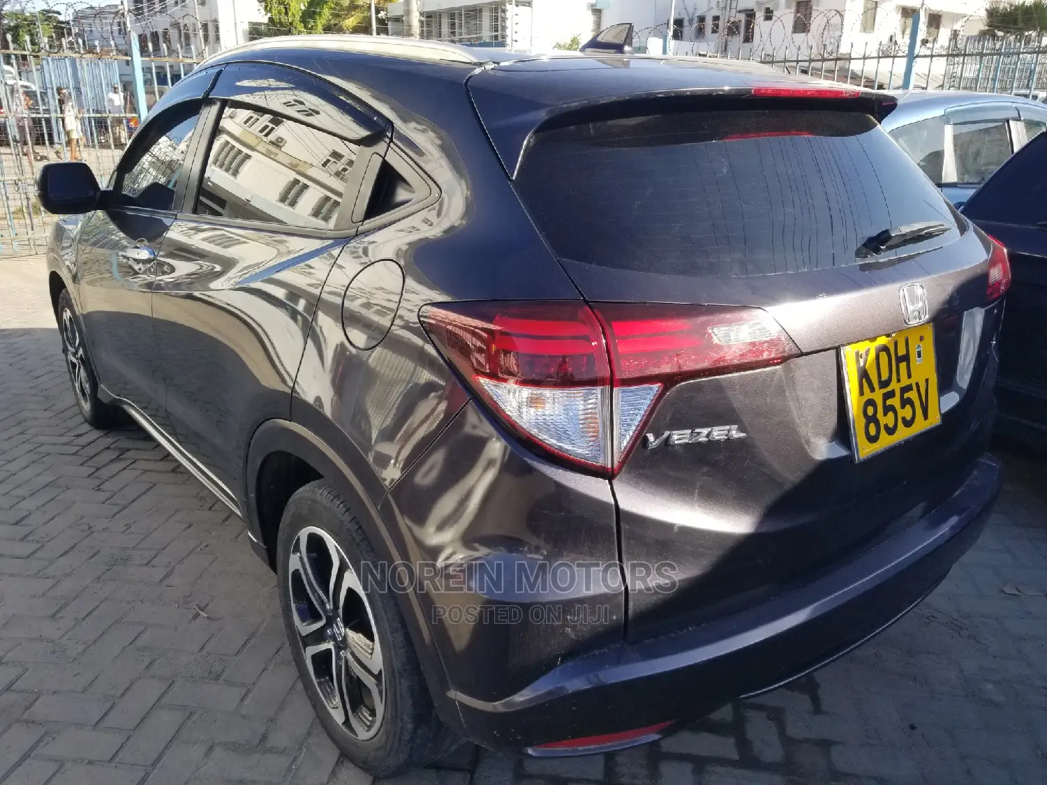 Honda Vezel 1.5 4WD 2015 Black