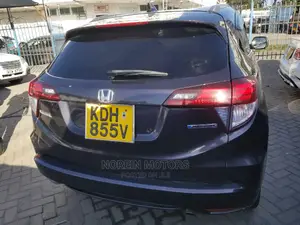 Honda Vezel 1.5 4WD 2015 Black