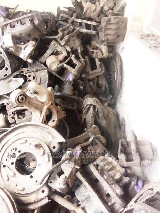 Subaru Brake Calipers - thumbnail 2