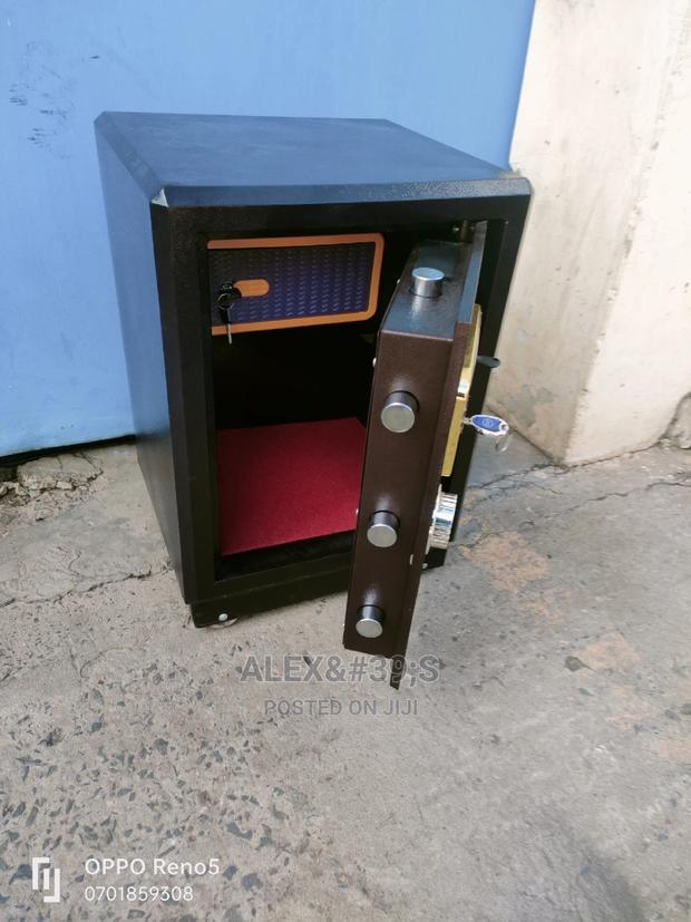 Safe Box Safe Box. - main view