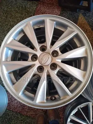 15 Inch Subaru (Japan)