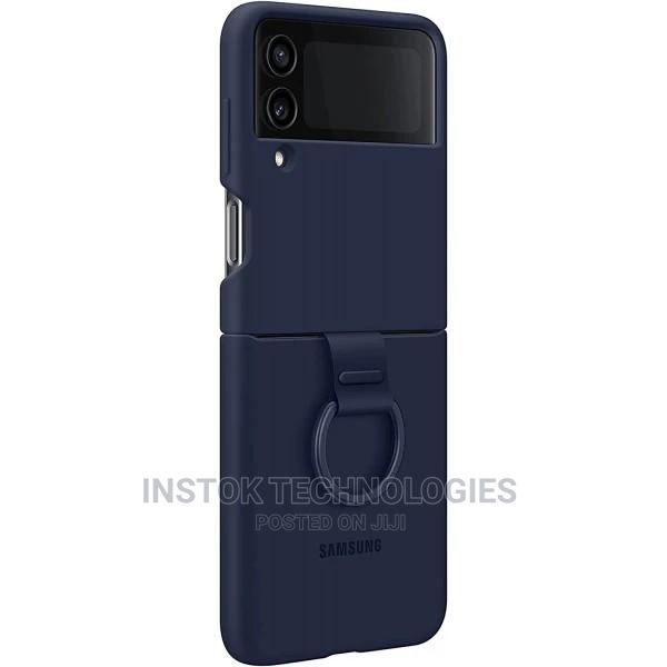 Samsung GALAXY Z Flip 4 Silicone Cover With Ring