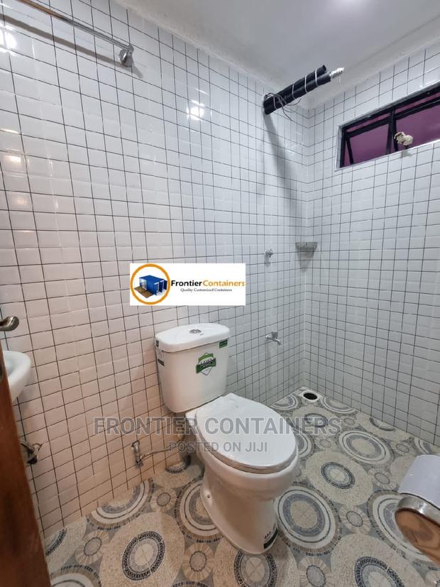 Spacious Bedsitter - thumbnail 5