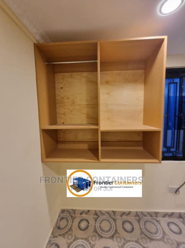 Spacious Bedsitter - thumbnail 6