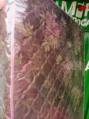 Mazito Tu! 5 X 6 Futi, Unono Wa 8". High Density Mattresses