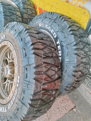 17 Inch Complete Tires and Rims for Prado/Hilux/D Max