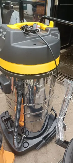 100litres Vacuum Cleaners on OFFER!!