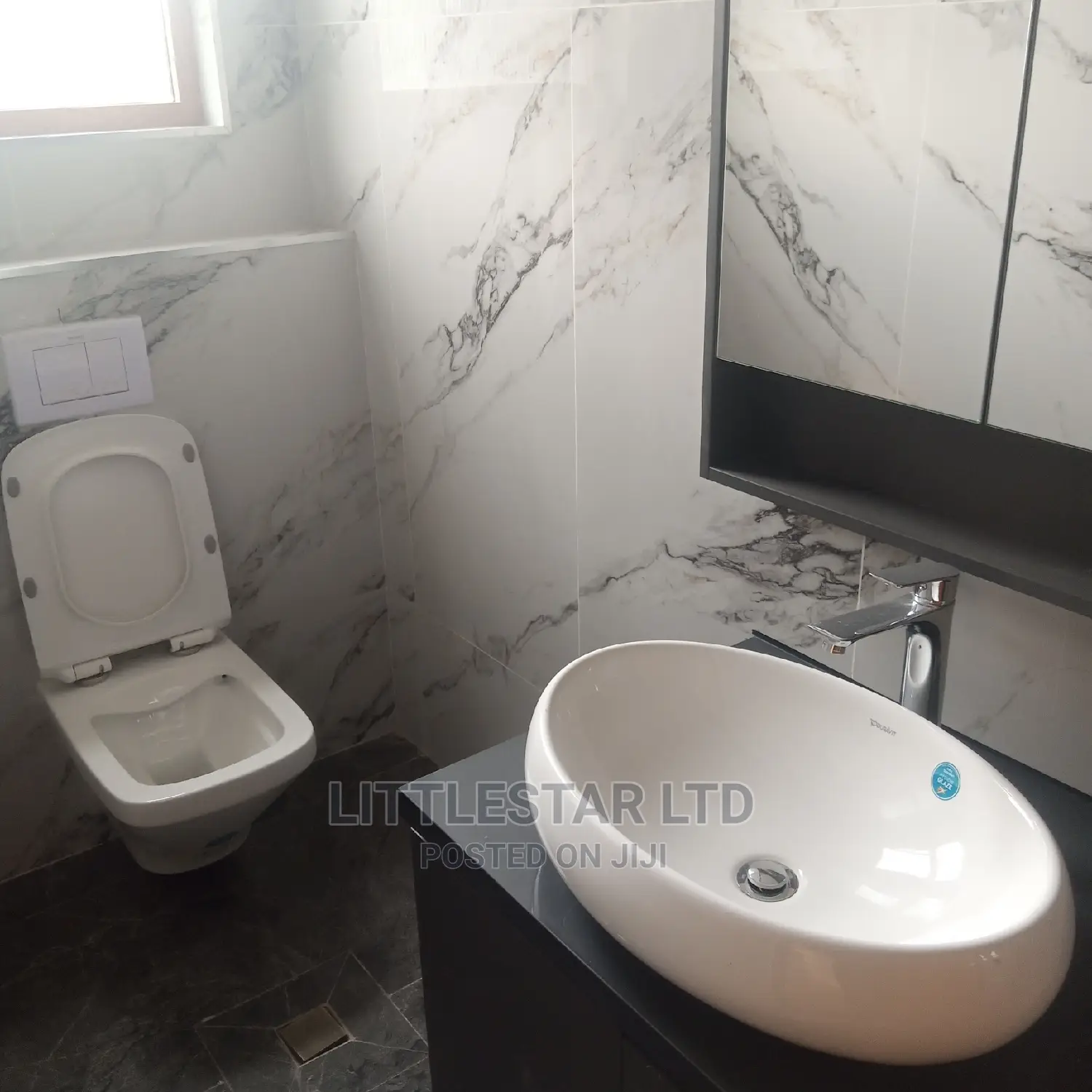 6bdrm Villa in Lavender Villa, Muthangari for Sale