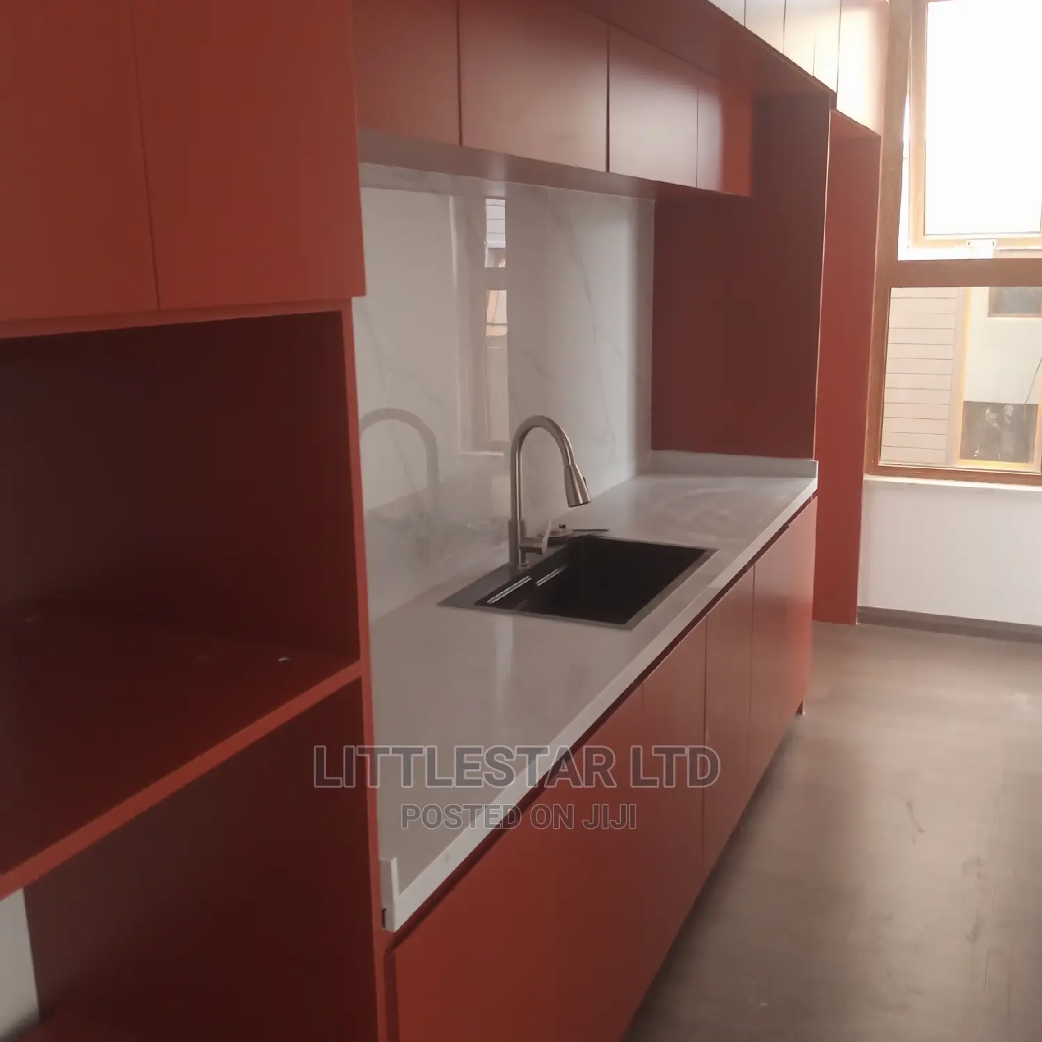 6bdrm Villa in Lavender Villa, Muthangari for Sale