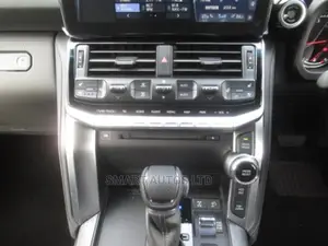 New Toyota Land Cruiser 2021 Gray