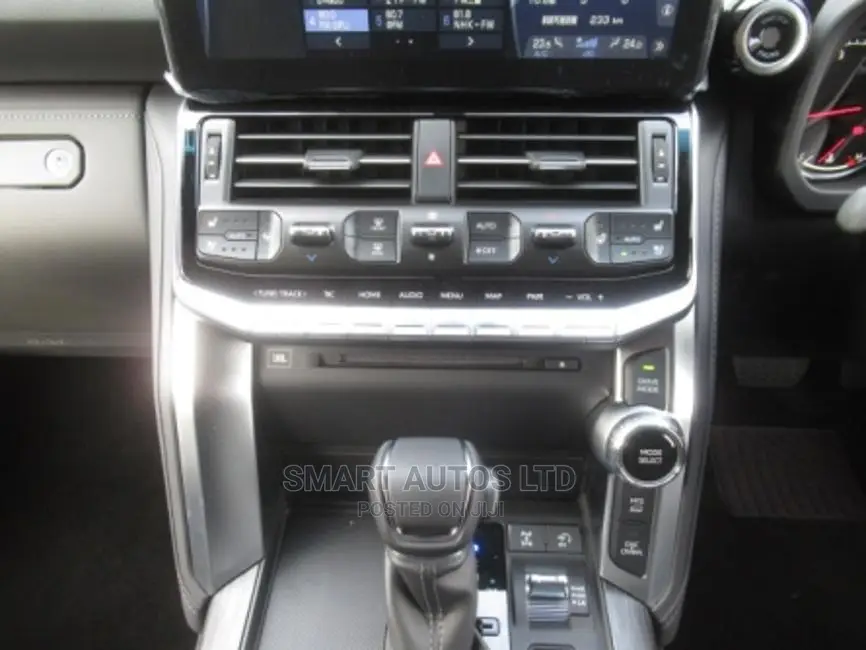 New Toyota Land Cruiser 2021 Gray
