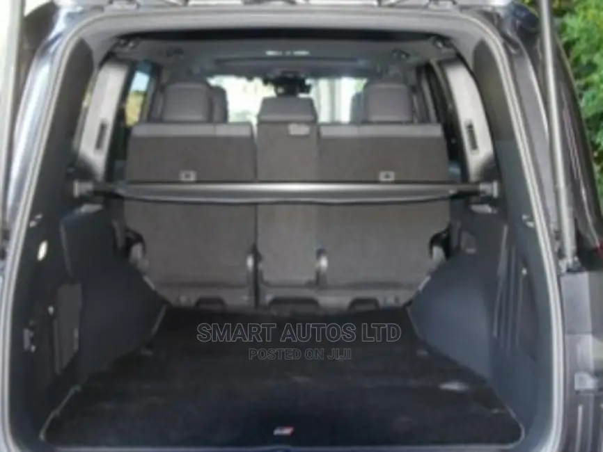 New Toyota Land Cruiser 2021 Gray