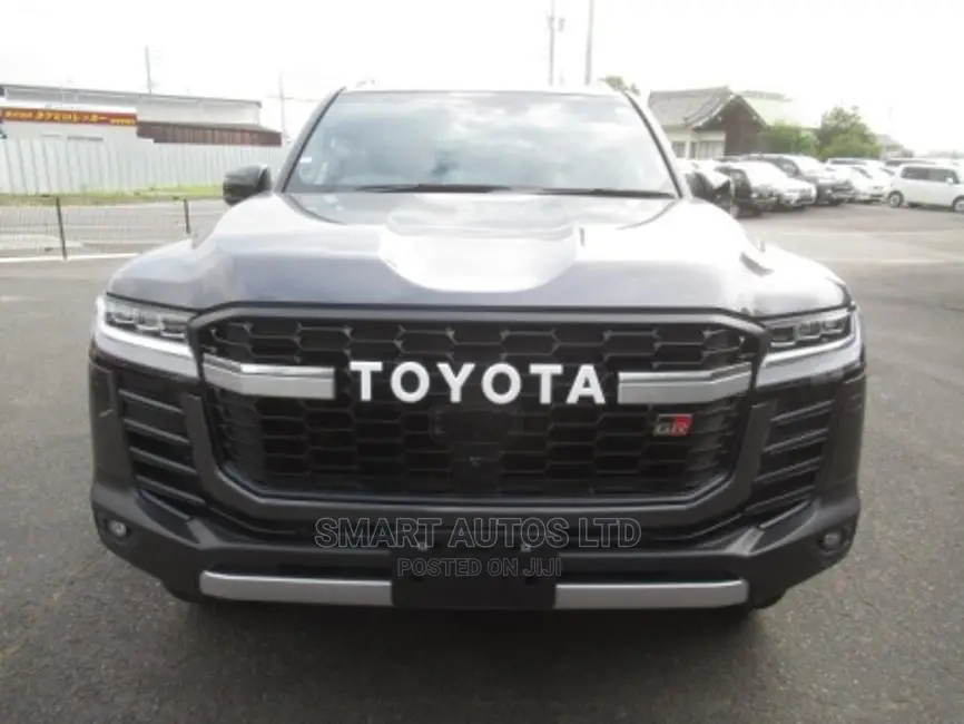 New Toyota Land Cruiser 2021 Gray