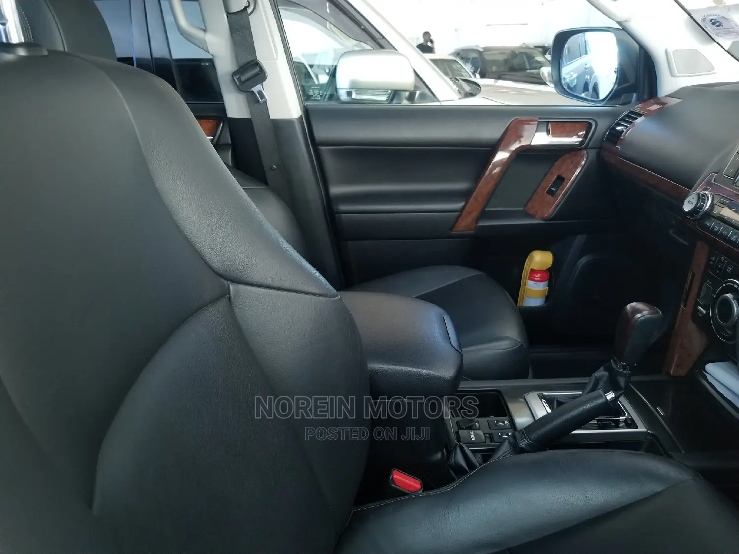 Toyota Land Cruiser 4.0 V6 GXR 2016 Blue