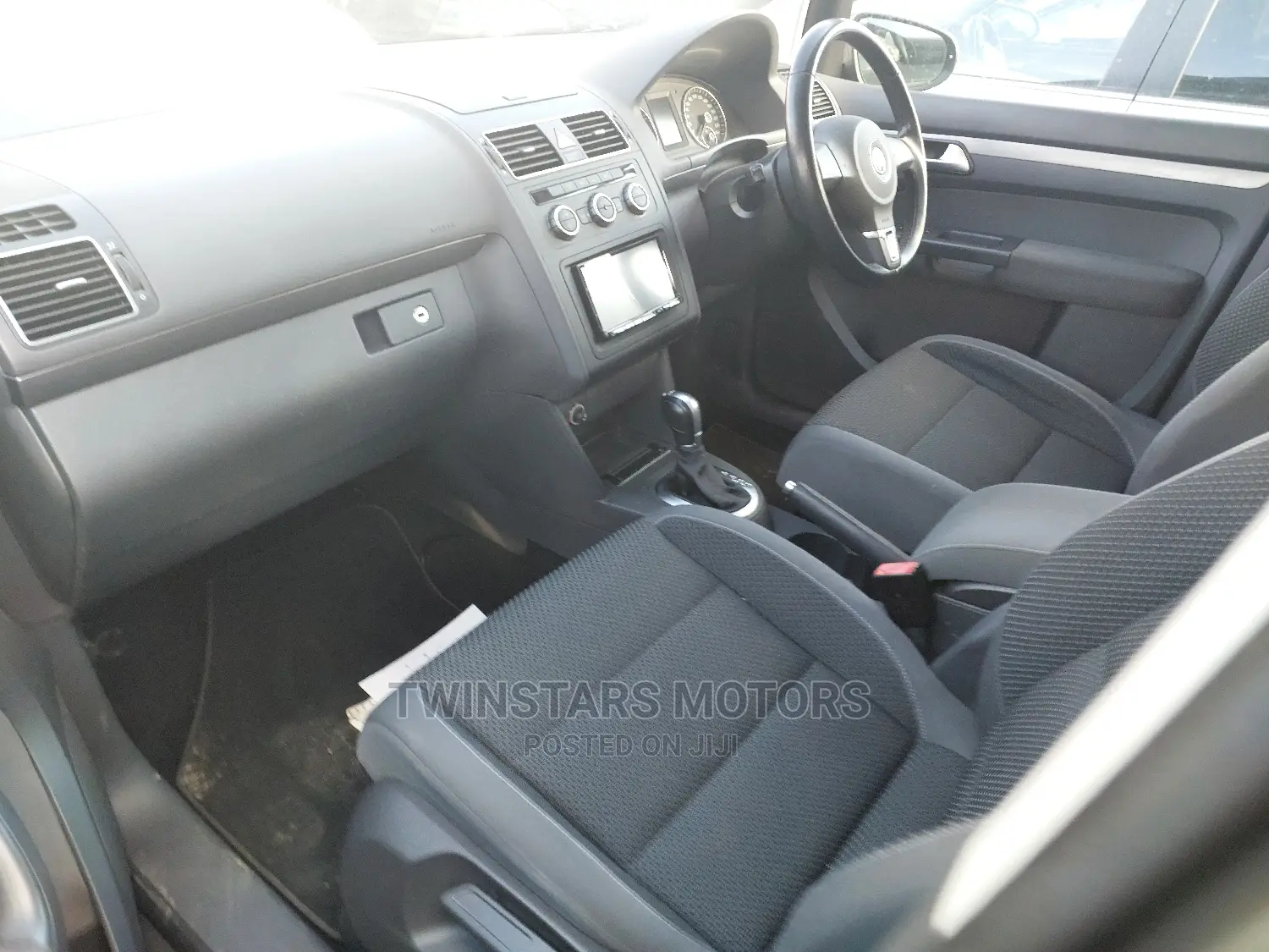 Volkswagen Touran 2015 Gray