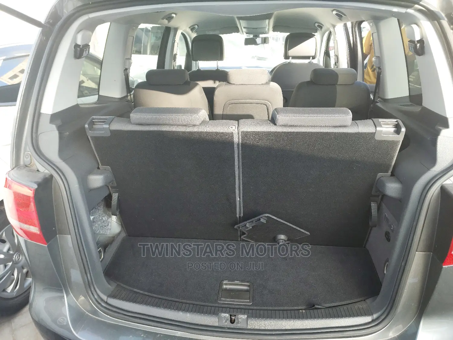 Volkswagen Touran 2015 Gray
