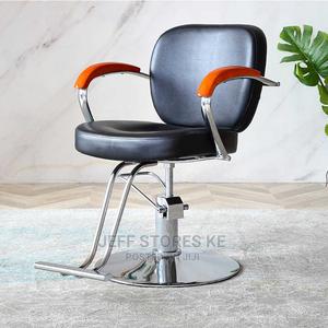 Unique Salon Styling Seat - thumbnail 2