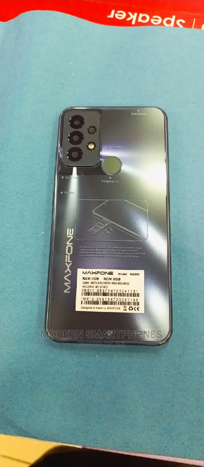 New Mobile Phone 8 GB Green